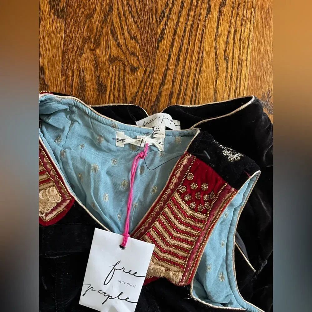 Free People Sign Of The Times Western Embroidered Velvet Suit Set Size 4 - Picture 8 of 8